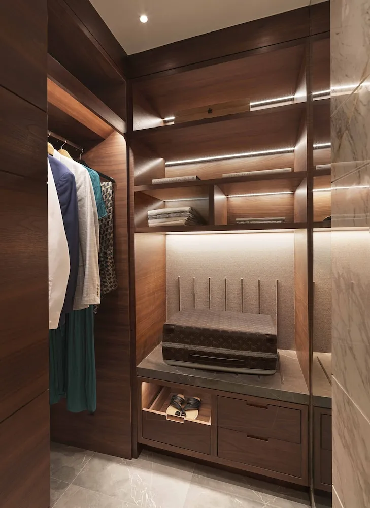 Club Süit, 1 Yatak Odası, engellilere uygun küvet, Deniz Manzaralı (Accessible Bathtub)