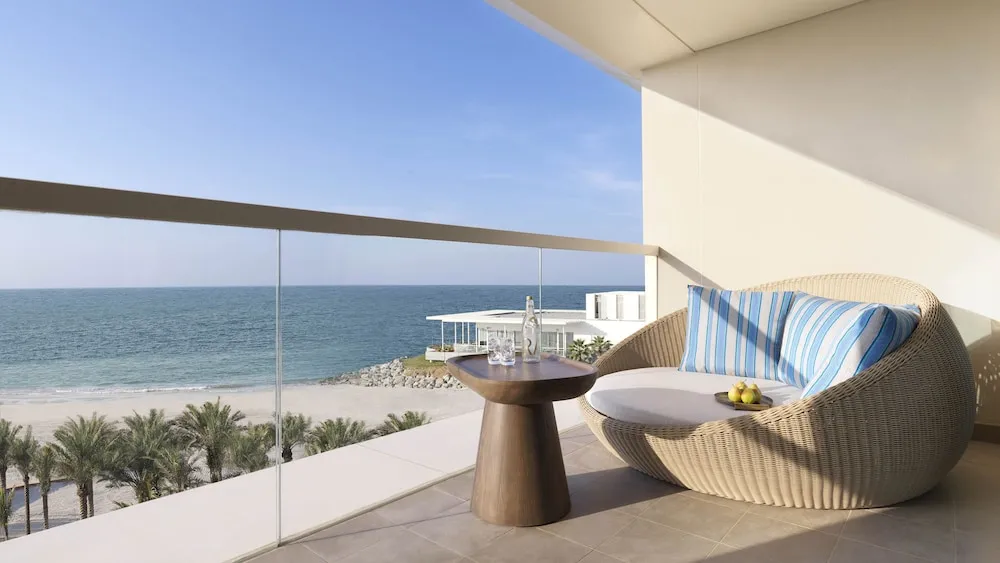Club Oda, 2 Tek Kişilik Yatak, engellilere uygun küvet, Deniz Manzaralı (Accessible Bathtub)