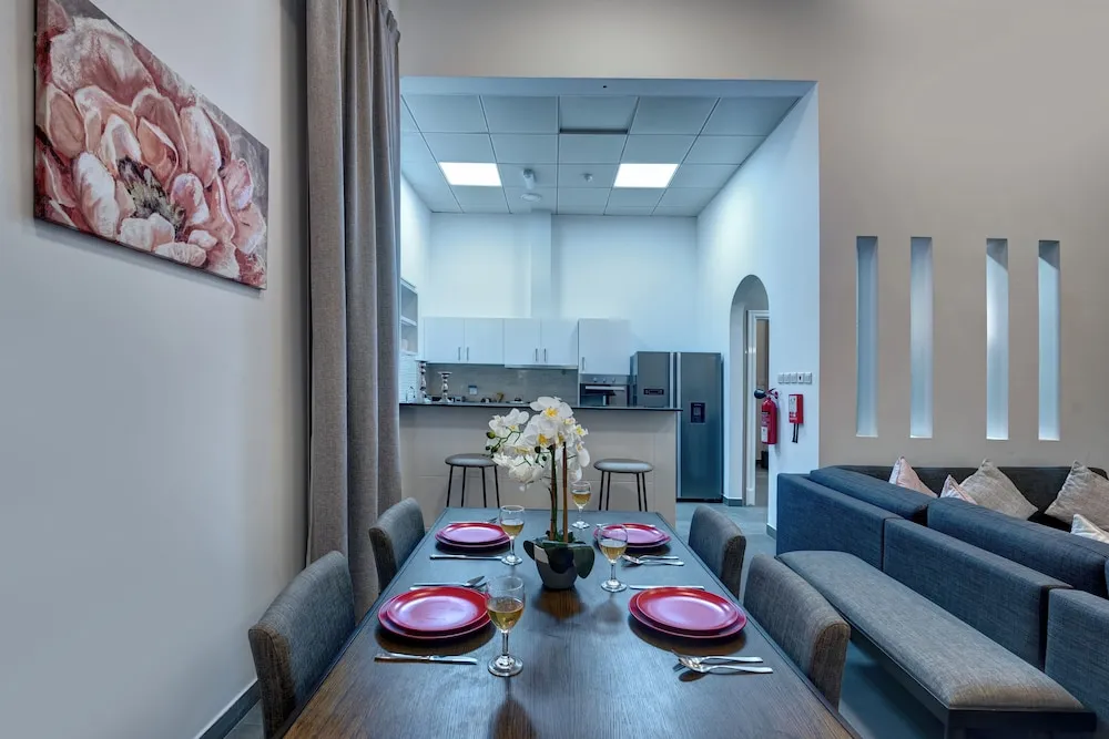 Royal Villa, 2 Yatak Odası, Havuz Manzaralı