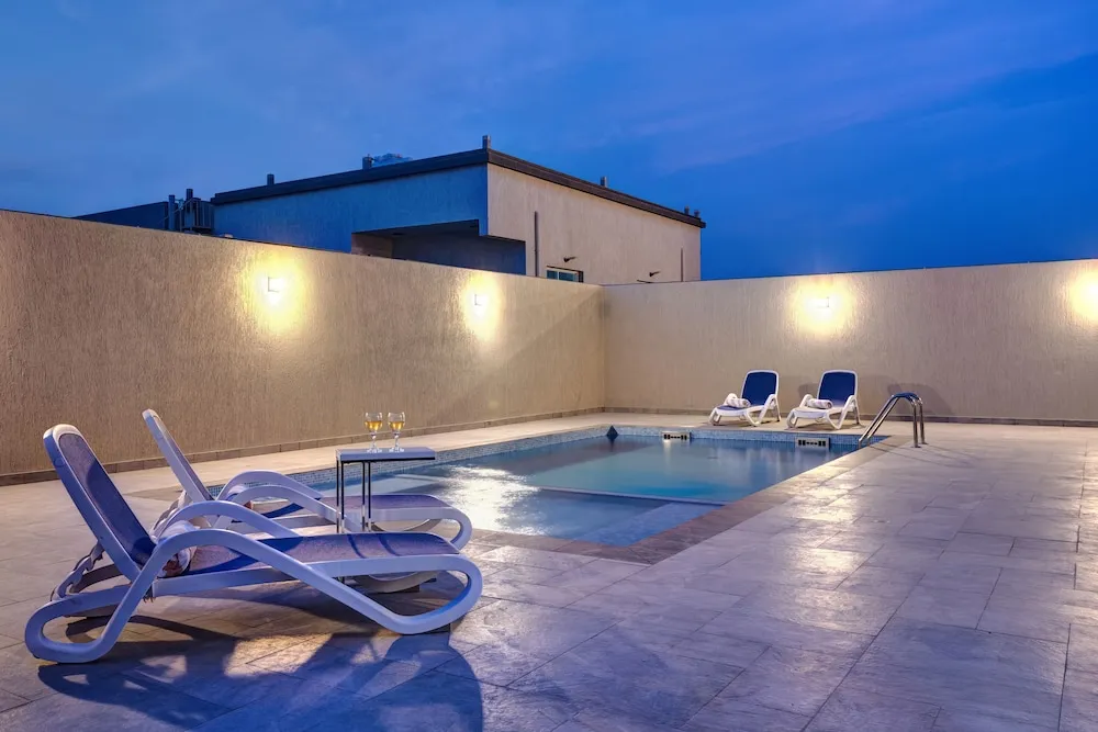 Royal Villa, 2 Yatak Odası, Havuz Manzaralı