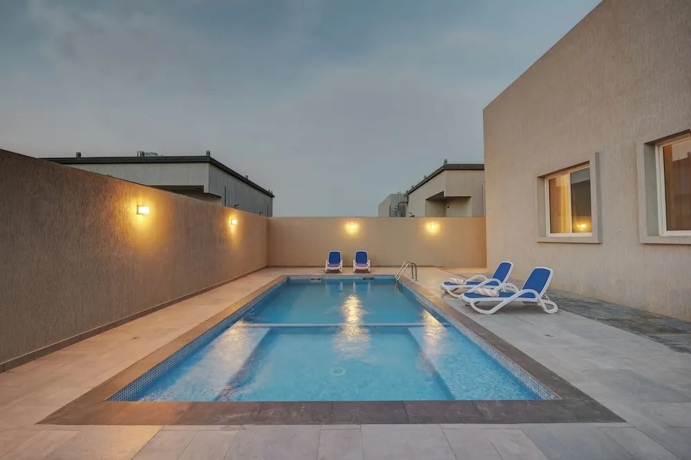 Royal Villa, 2 Yatak Odası, Havuz Manzaralı