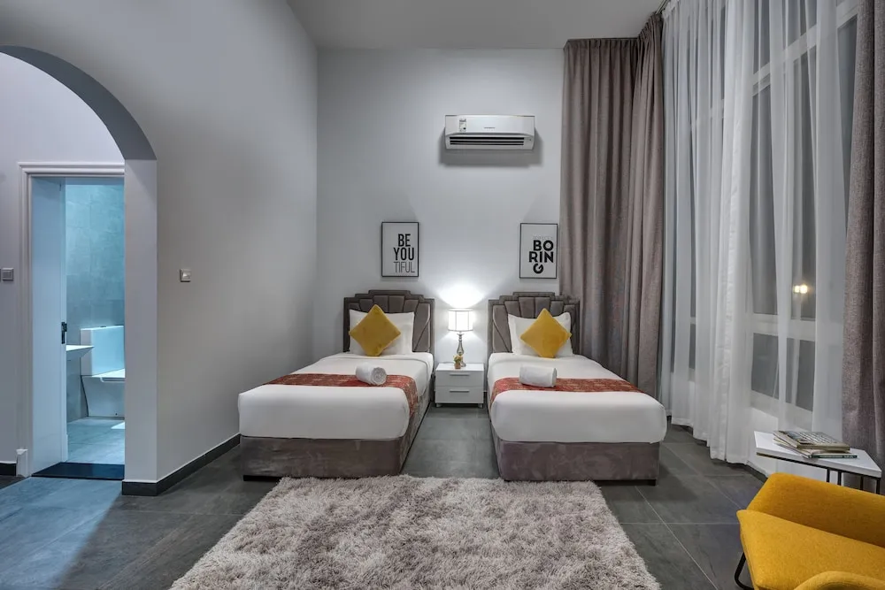 Royal Villa, 3 Yatak Odası, Havuz Manzaralı