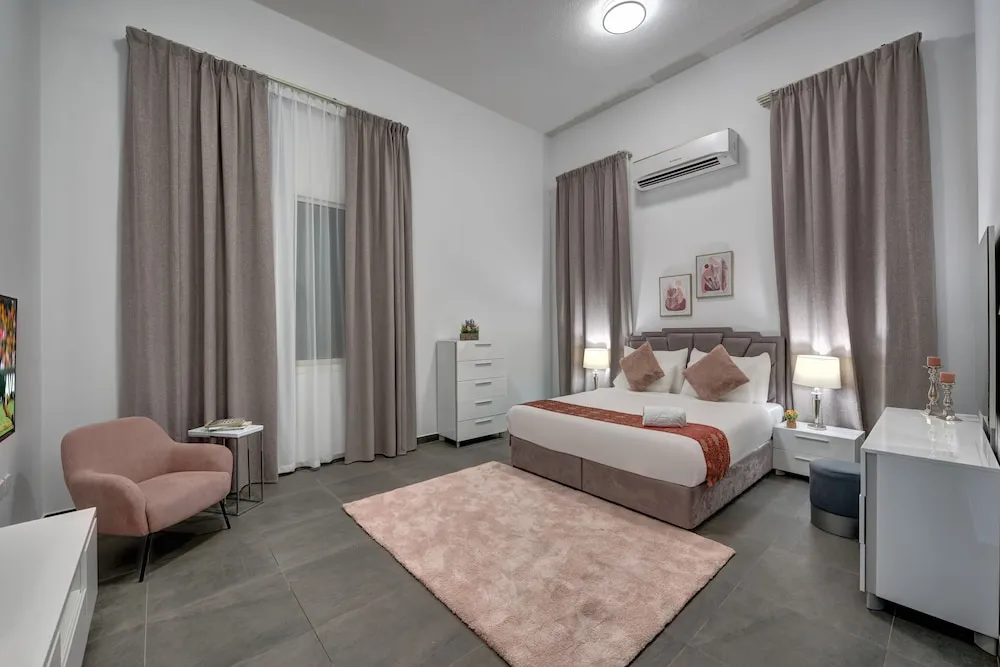 Royal Villa, 3 Yatak Odası, Havuz Manzaralı