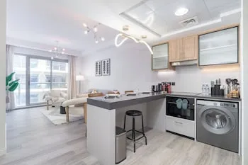 NEW Listing Just Renovated Beach Laguna