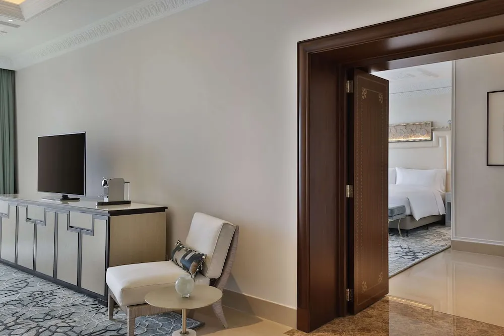 One Bedroom Golf Course View Suite