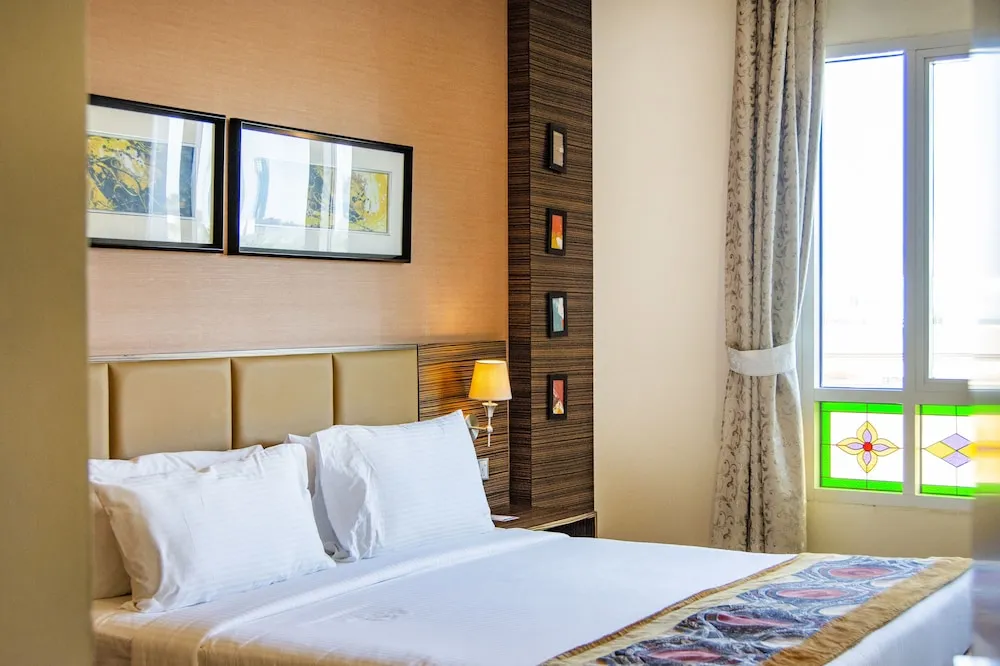 Deluxe Two-Bedroom Apartment