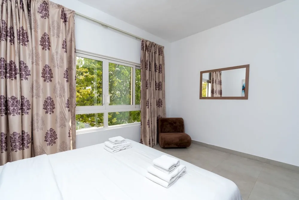 Villa (5 Bedrooms)