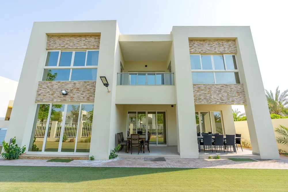 Villa (5 Bedrooms)