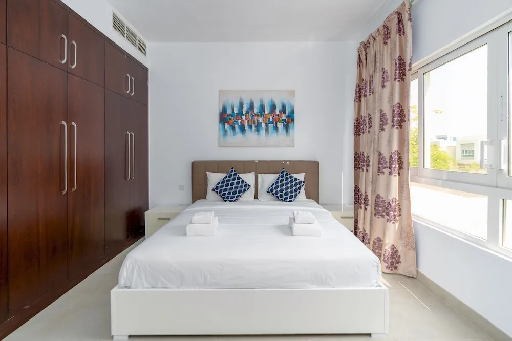 Villa (5 Bedrooms)