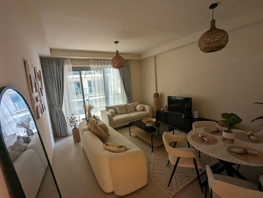 Comfort Apart Daire, 1 Yatak Odası, Avlu Manzaralı, Denize Sıfır