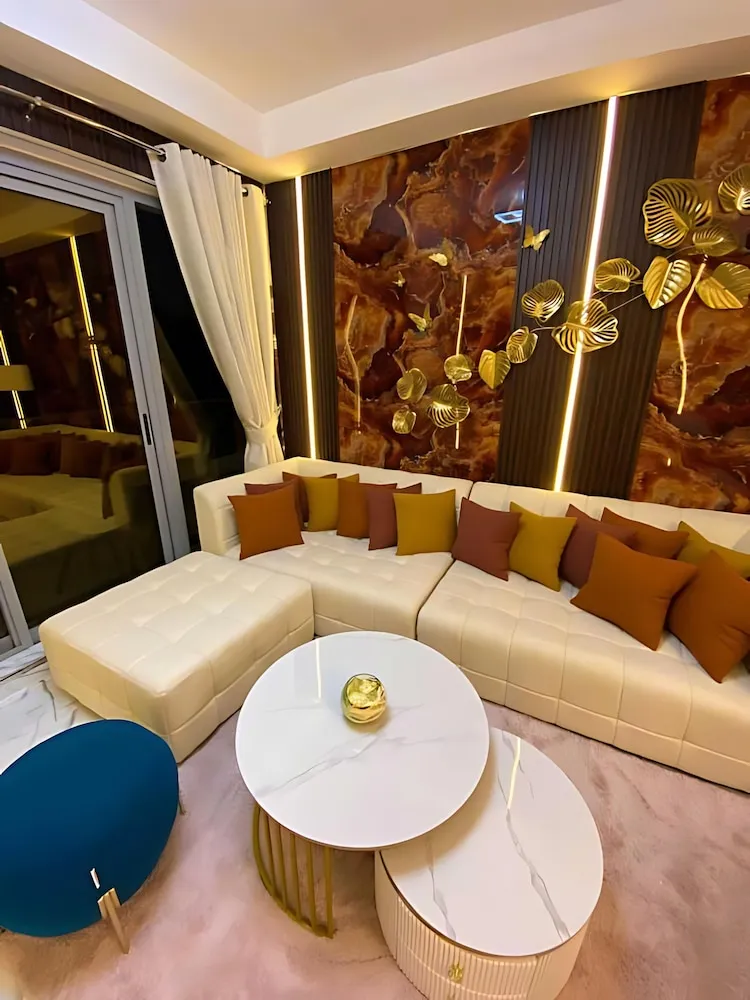 Luxury Apart Daire, 1 En Büyük (King) Boy Yatak, Özel Banyo, Plaj Kenarı