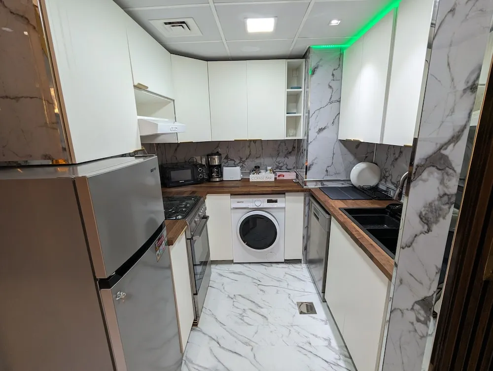 Luxury Apart Daire, 2 Yatak Odası, Plaj Manzaralı, Denize Sıfır