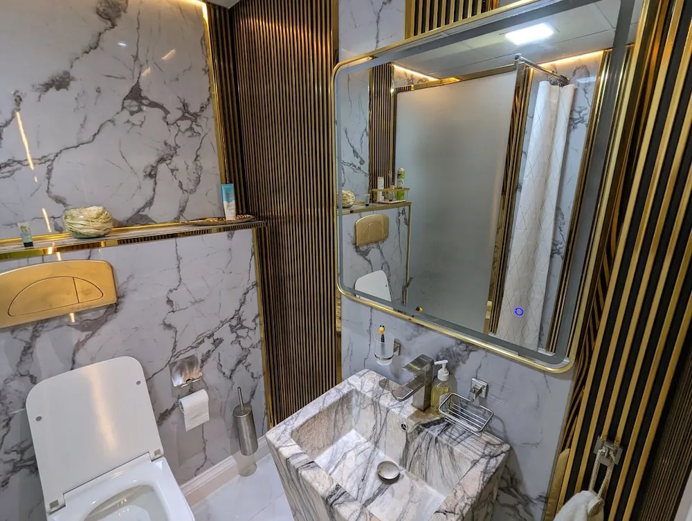 Luxury Apart Daire, 2 Yatak Odası, Plaj Manzaralı, Denize Sıfır