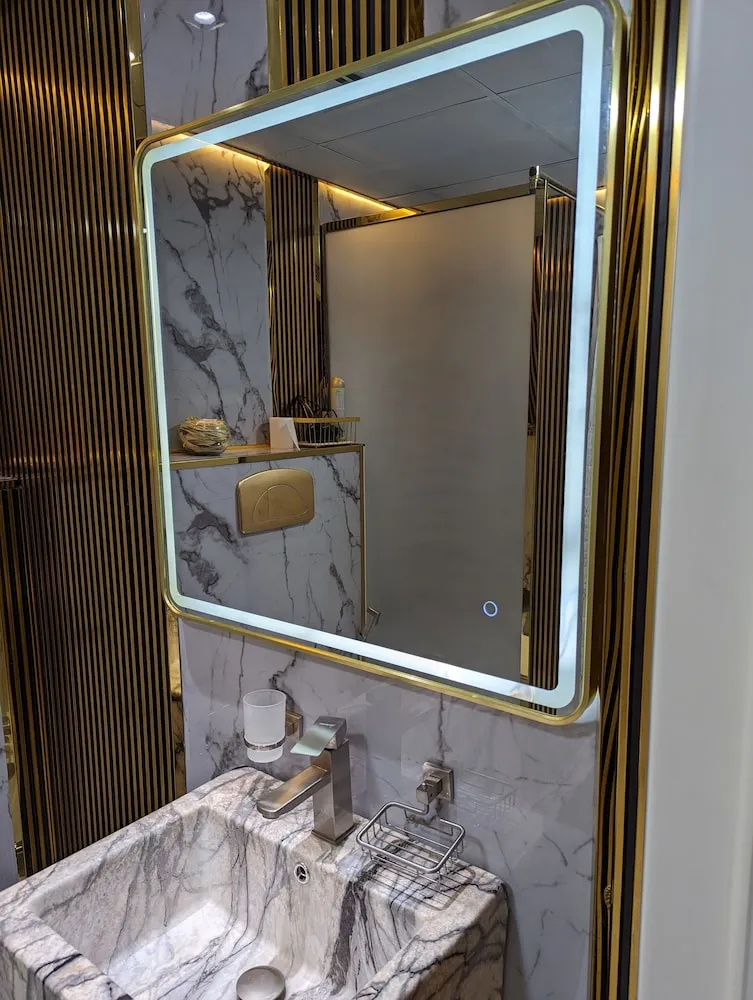 Luxury Apart Daire, 2 Yatak Odası, Plaj Manzaralı, Denize Sıfır
