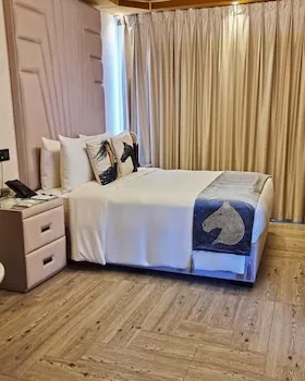 NIRVANA RETREAT