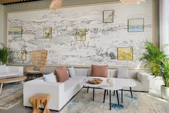Mövenpick Resort Al Marjan Island