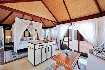 The Ritz-Carlton Ras Al Khaimah, Al Hamra Beach