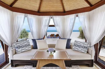 The Ritz-Carlton Ras Al Khaimah, Al Hamra Beach