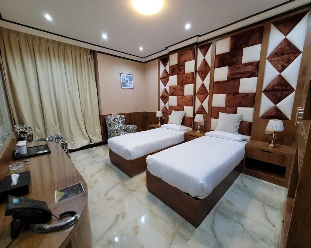 Deluxe Tek Büyük veya İki Ayrı Yataklı Oda, Şehir Manzaralı