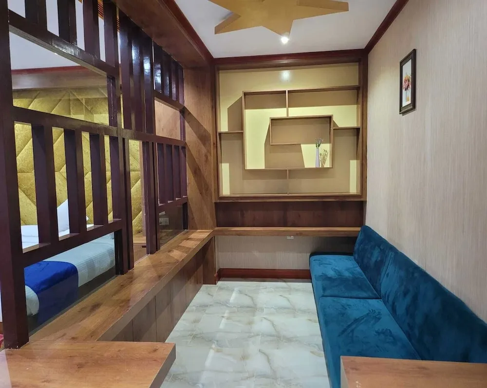 Junior Süit, Şehir Manzaralı