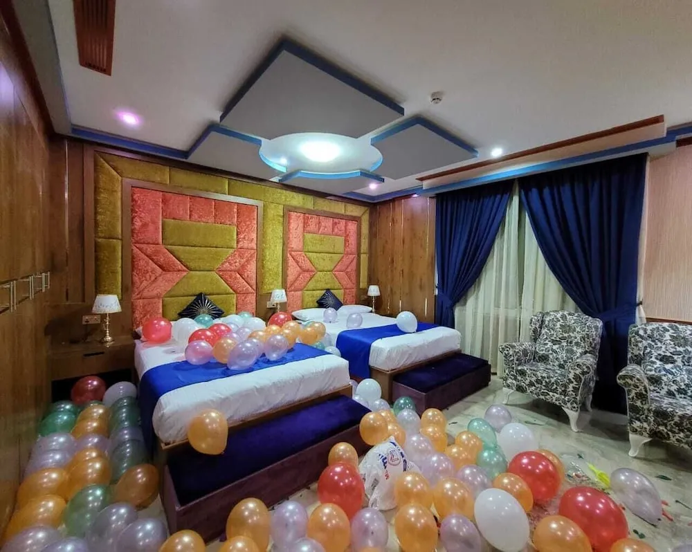 Deluxe Dört Kişilik Oda, Şehir Manzaralı