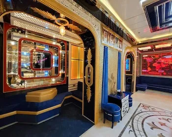 Camphor Hotel