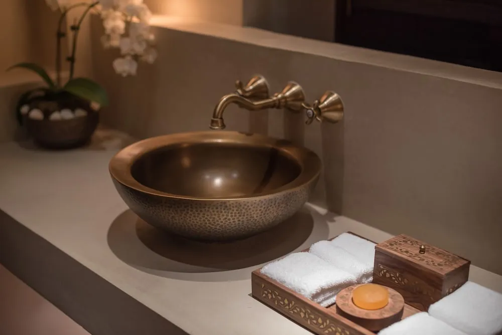 Standard Oda, 1 En Büyük (King) Boy Yatak, Veranda (Khalid Ibrahim Room with Patio)