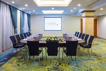 Coral Beach Resort - Sharjah