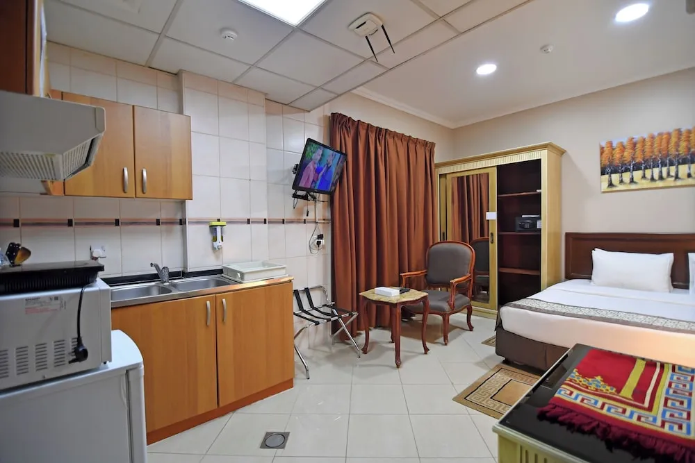 Stüdyo, 1 En Büyük (King) Boy Yatak