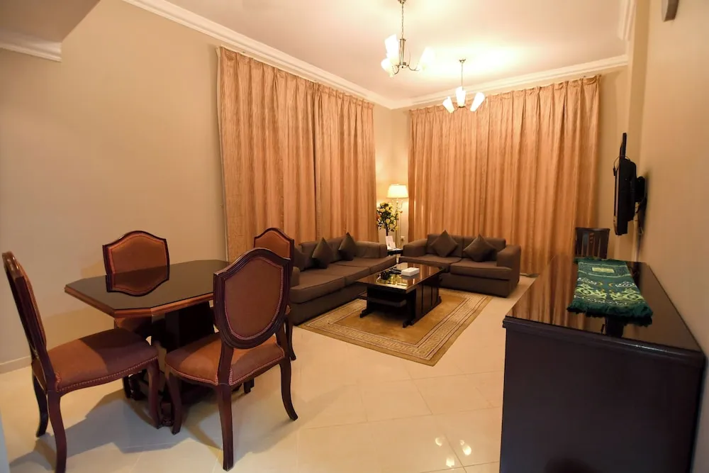 Çatı Katı Süiti (Penthouse)