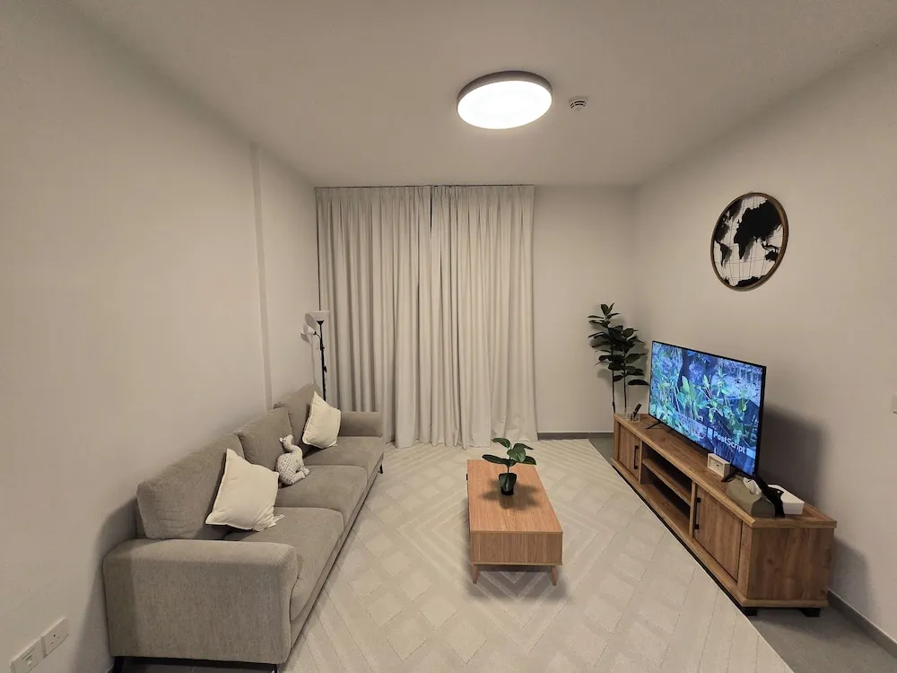 Exclusive Apart Daire, Balkon, Havuz Manzaralı