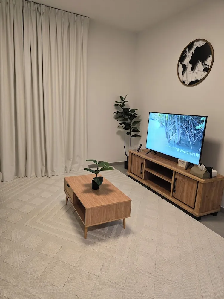 Exclusive Apart Daire, Balkon, Havuz Manzaralı
