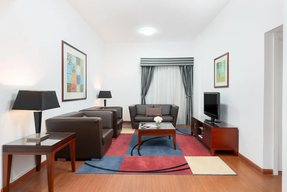 One Bedroom Club Suite