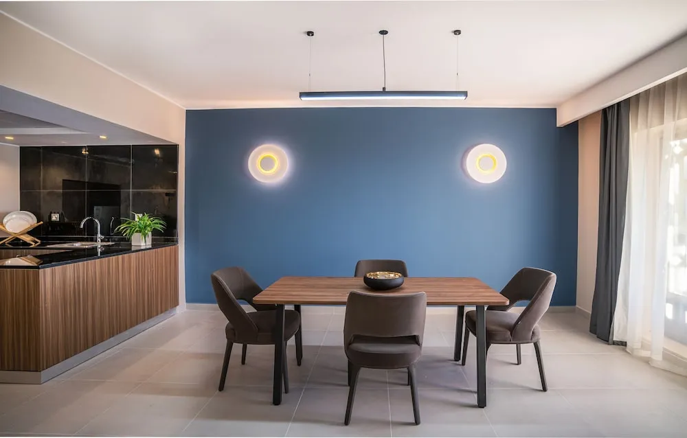 AL MAJAZ  TWO BEDROOM SUITES