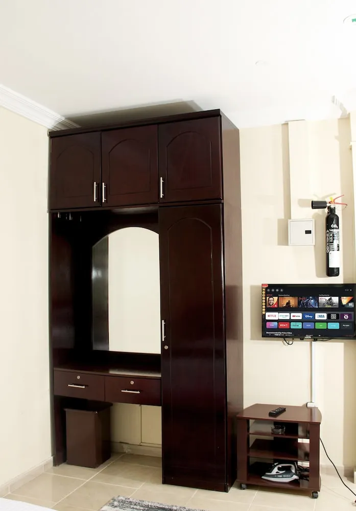 Deluxe Üç Kişilik Oda, Şehir Manzaralı