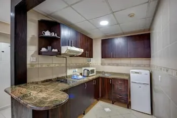 AL HAYAT HOTEL APARTMENTS