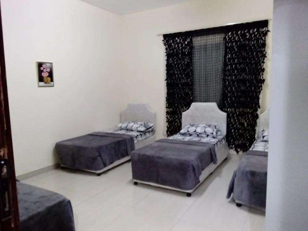 Royce Youth Hostel L.L.C