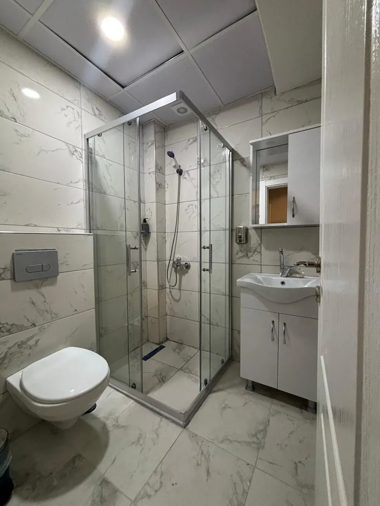 Standard Tek Büyük Yataklı Oda, Balkon, Şehir Manzaralı