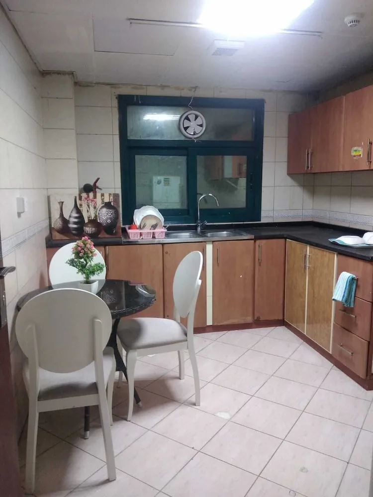 Basic Ortak Ranzalı Oda, Sadece erkekler için