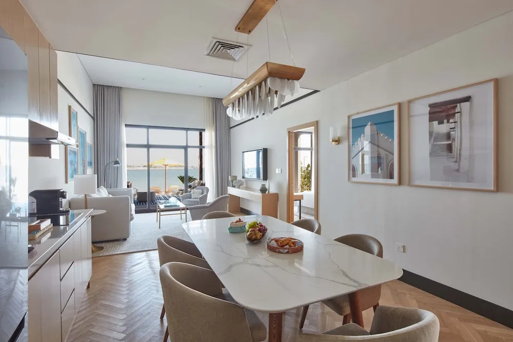 Suite, 2 Bedrooms, Sea View (Beach Chalet)