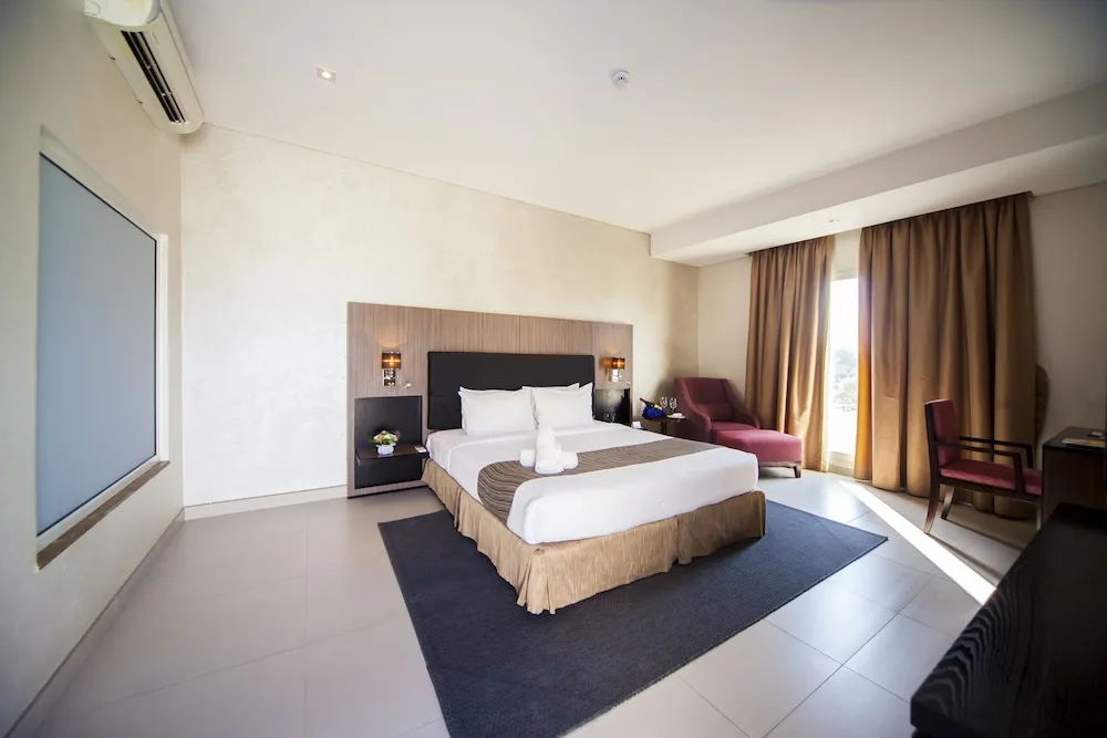 Standard Stüdyo, 1 Büyük (Queen) Boy Yatak, Sigara İçilebilir