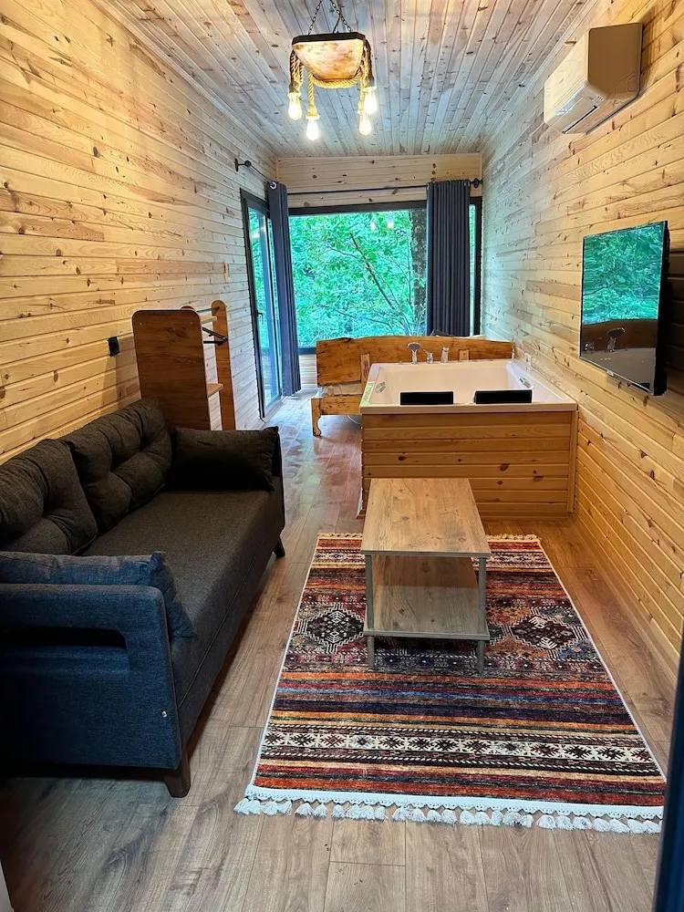 Standard Bungalov, Balkon