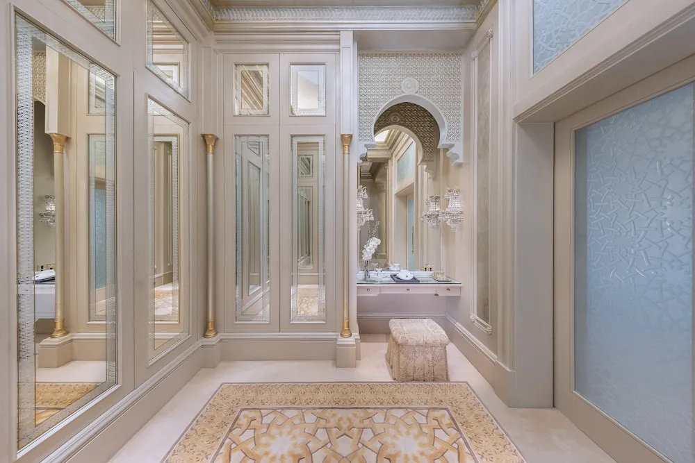 Süit, 2 Yatak Odası, Sigara İçilmez (Palace with Club Lounge Access)