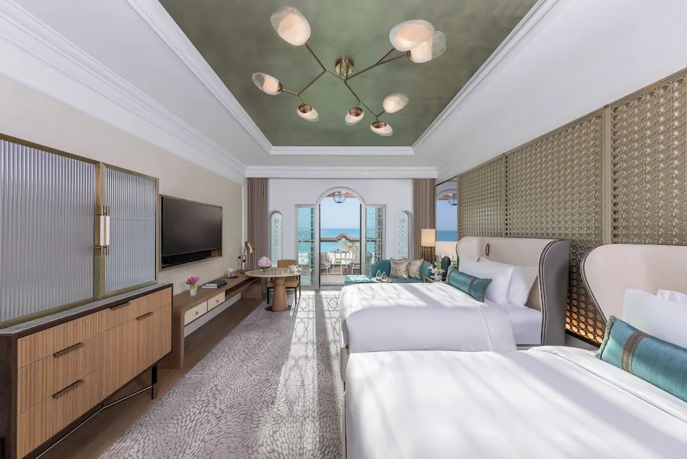 Family Oda, Deniz Manzaralı (Club Deluxe)