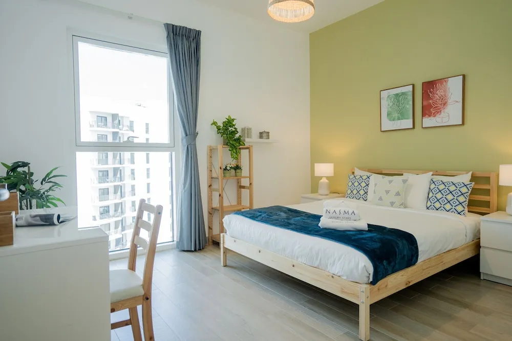 Design Apart Daire, 1 En Büyük (King) Boy Yatak ve Çekyat, Sigara İçilmez, Göl Manzaralı