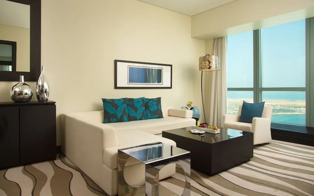 Opera Suite with Club Access and Butler Service - Sea or City View