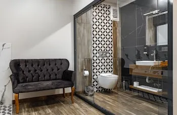 Querencia Suit Hotel