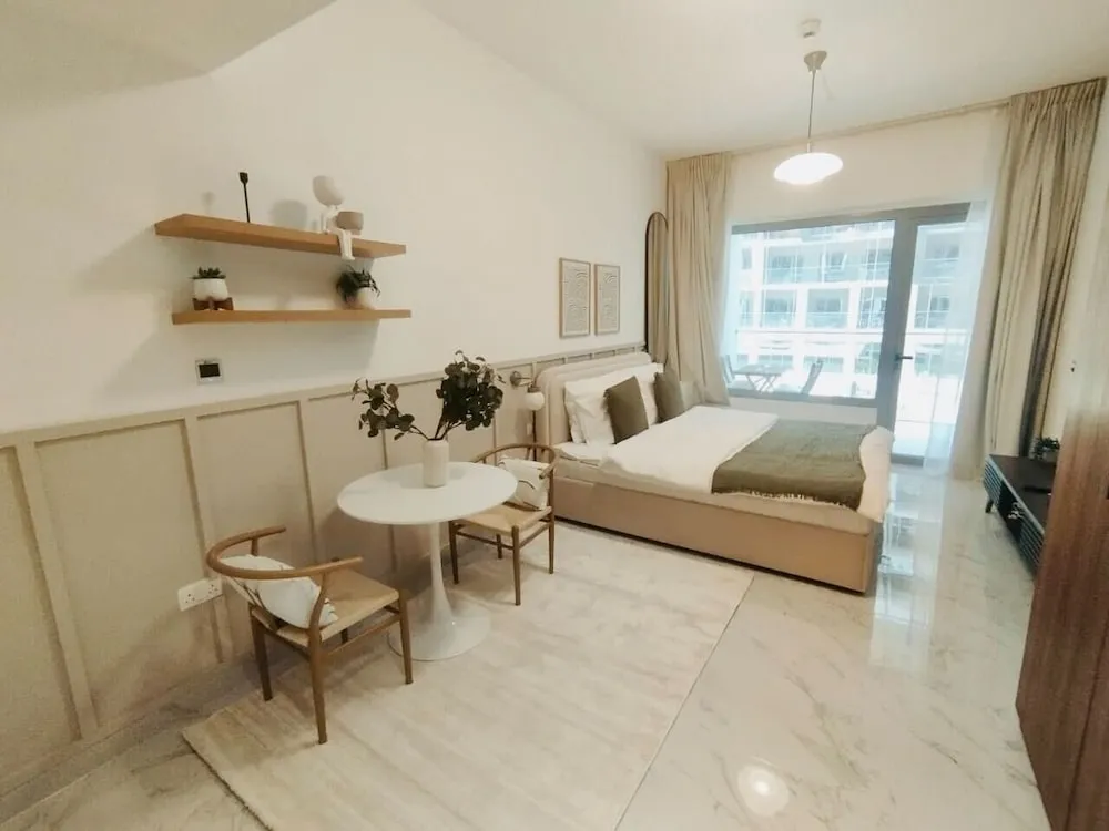 Exclusive Stüdyo, Balkon