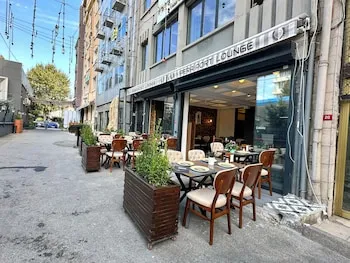 Pera Port Lounge Hotel