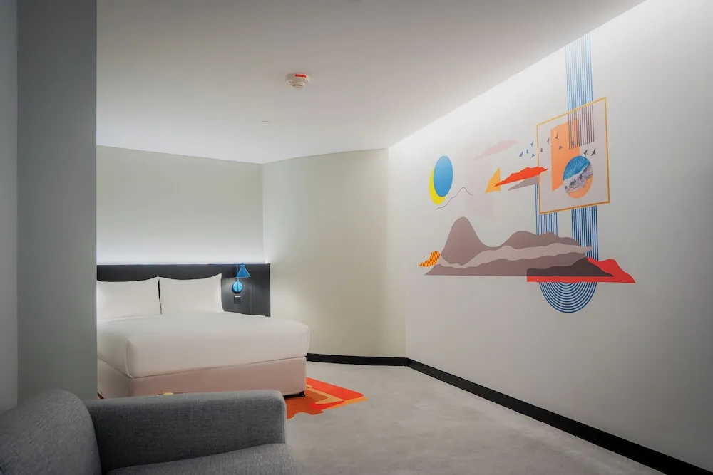 Family Room (Maximum 12 Hours stay)